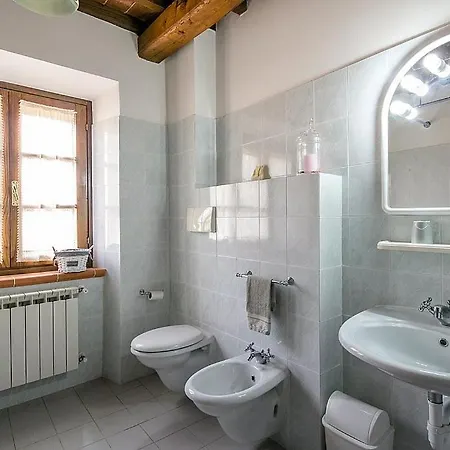 Sleeps 4 Pool Wifi Apartment Sant'Enea