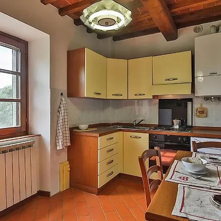Sleeps 4 Pool Wifi * Sant'enea